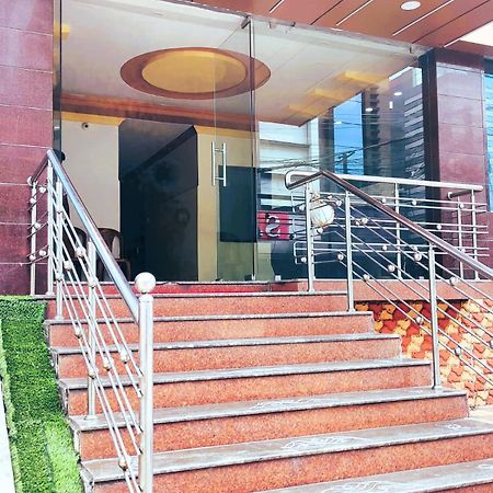 Hotel The Livin Residency Visakhapatnam Zewnętrze zdjęcie