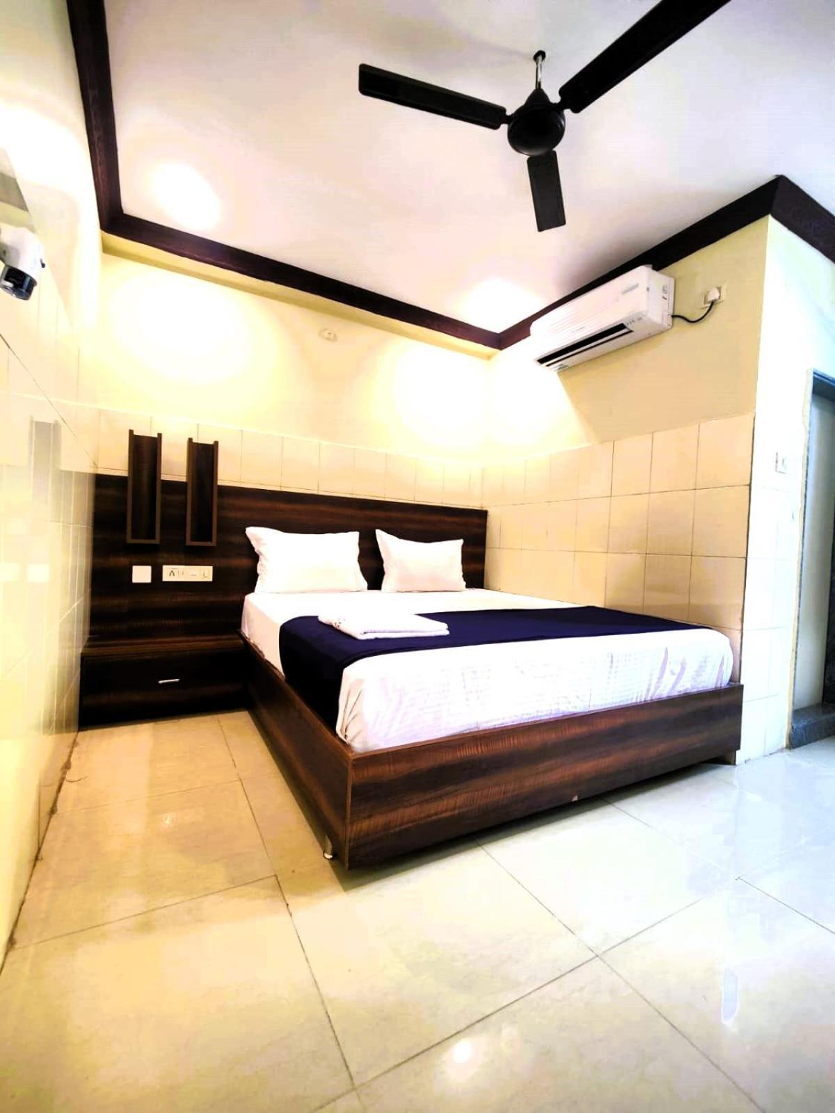 Hotel The Livin Residency Visakhapatnam Zewnętrze zdjęcie