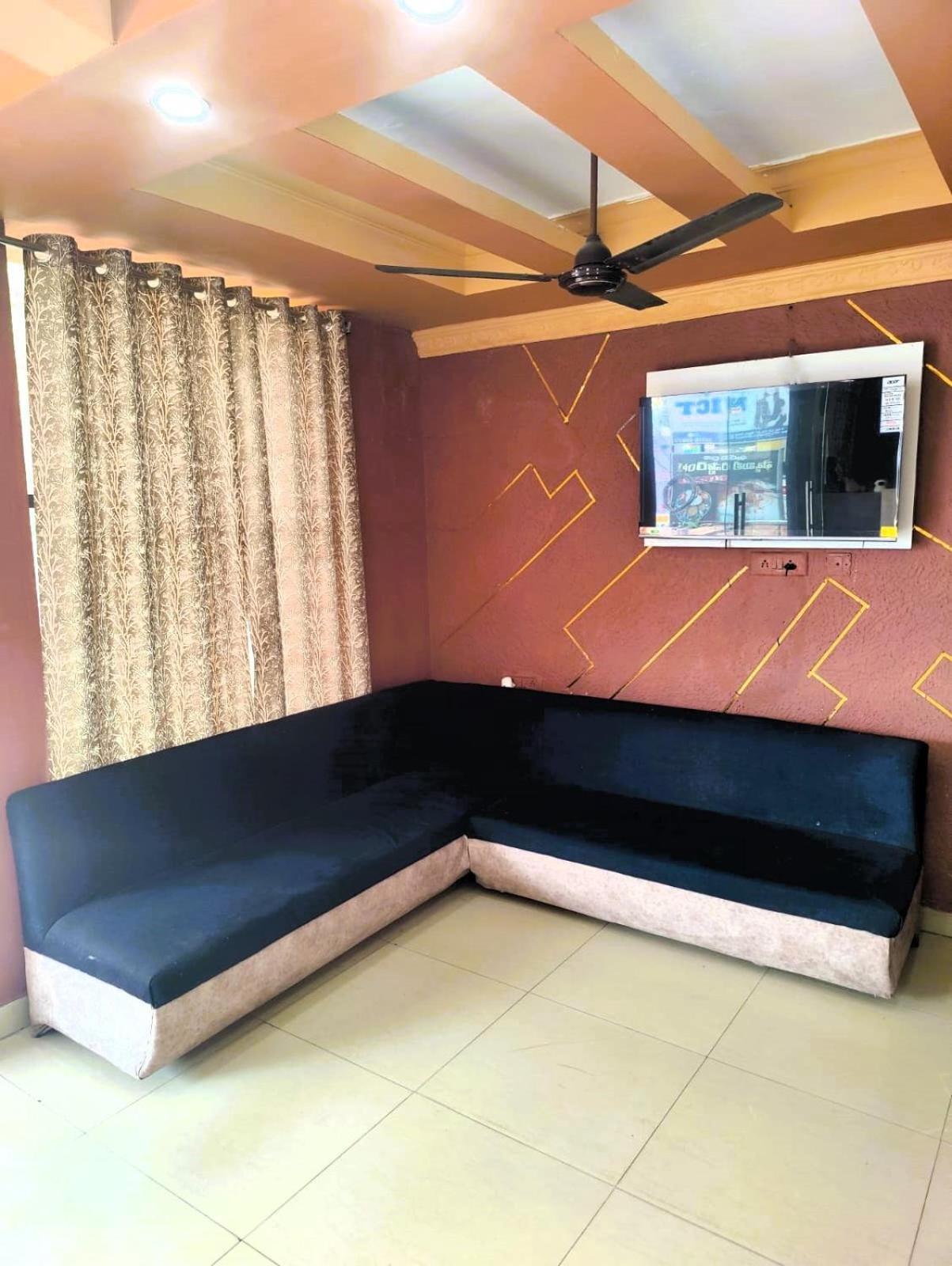Hotel The Livin Residency Visakhapatnam Zewnętrze zdjęcie