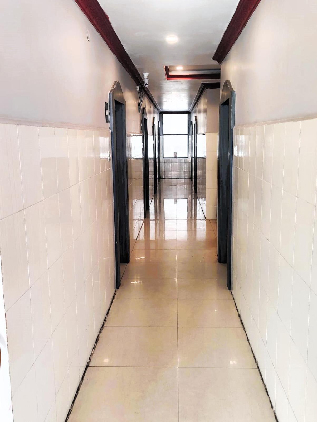 Hotel The Livin Residency Visakhapatnam Zewnętrze zdjęcie